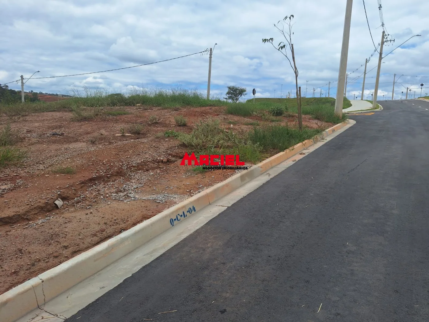 Comprar Terreno / Padr&atilde;o em S&atilde;o Jos&eacute; dos Campos R$ 375.000,00 - Foto 7