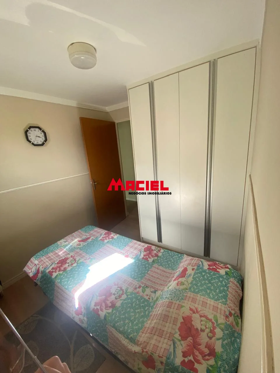 Comprar Apartamento / Padr&atilde;o em S&atilde;o Jos&eacute; dos Campos R$ 330.000,00 - Foto 11