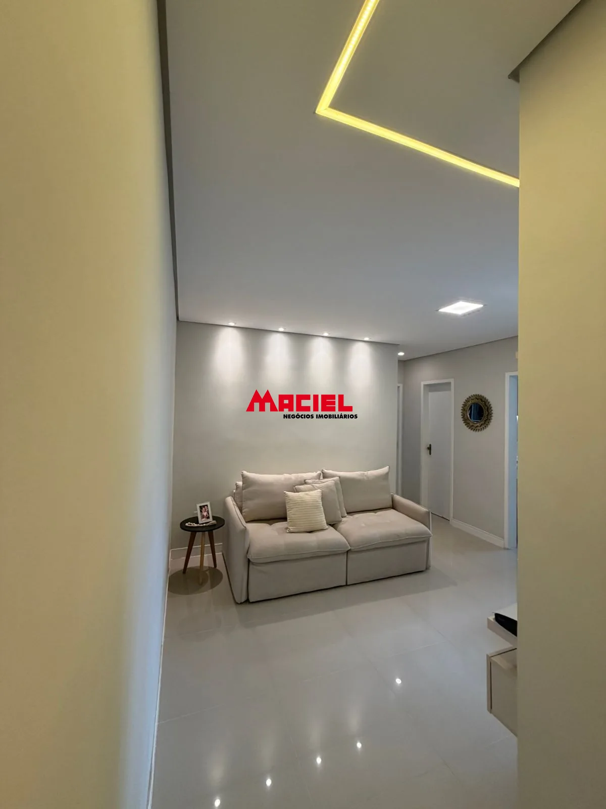 Comprar Apartamento / Padr&atilde;o em Taubat&eacute; R$ 250.000,00 - Foto 3