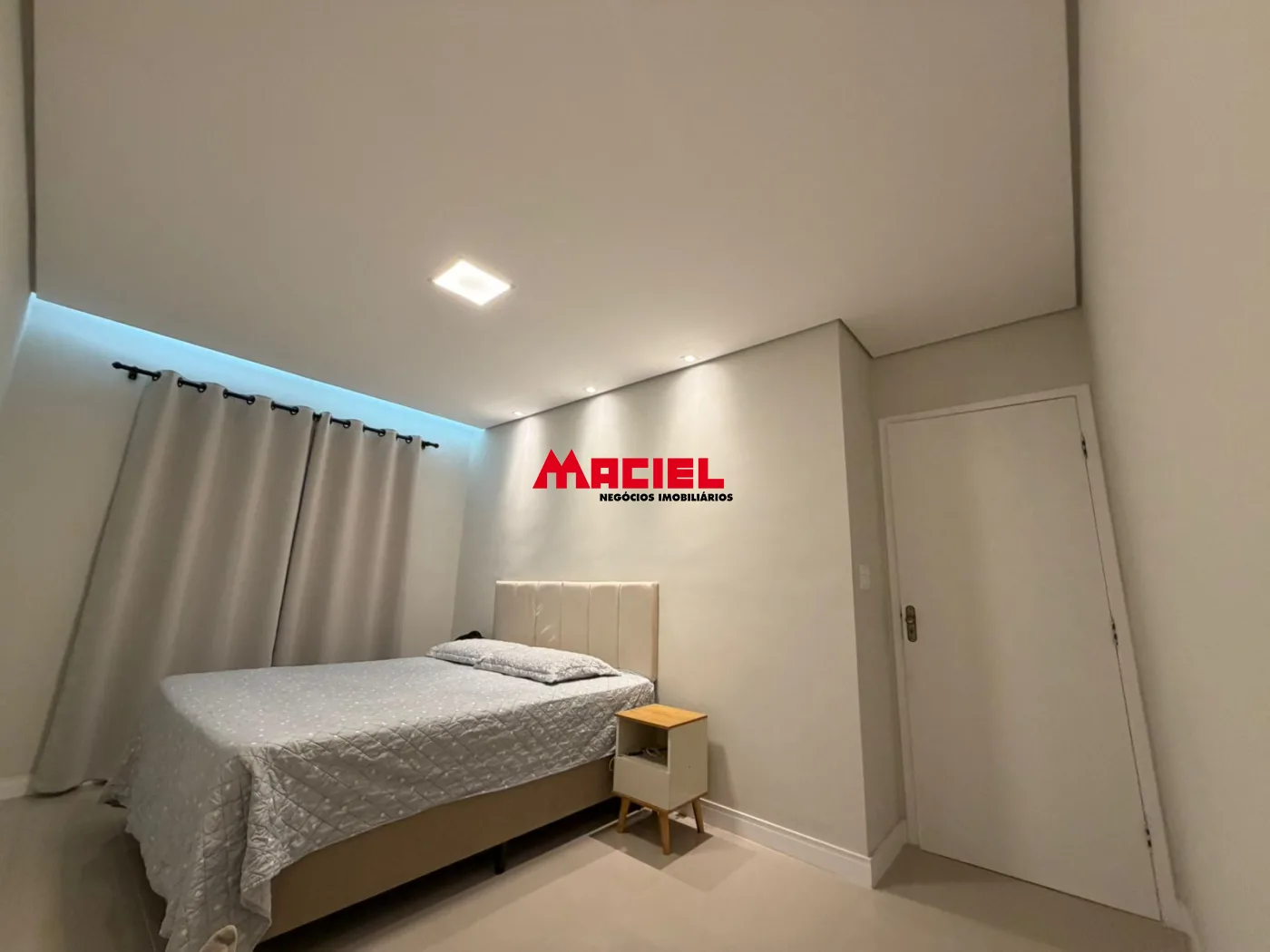 Comprar Apartamento / Padr&atilde;o em Taubat&eacute; R$ 250.000,00 - Foto 9