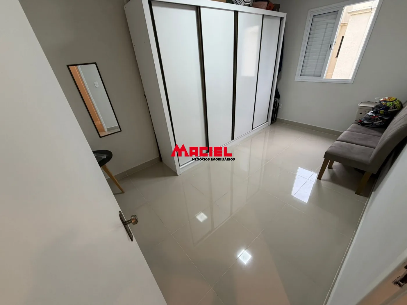 Comprar Apartamento / Padr&atilde;o em Taubat&eacute; R$ 250.000,00 - Foto 11