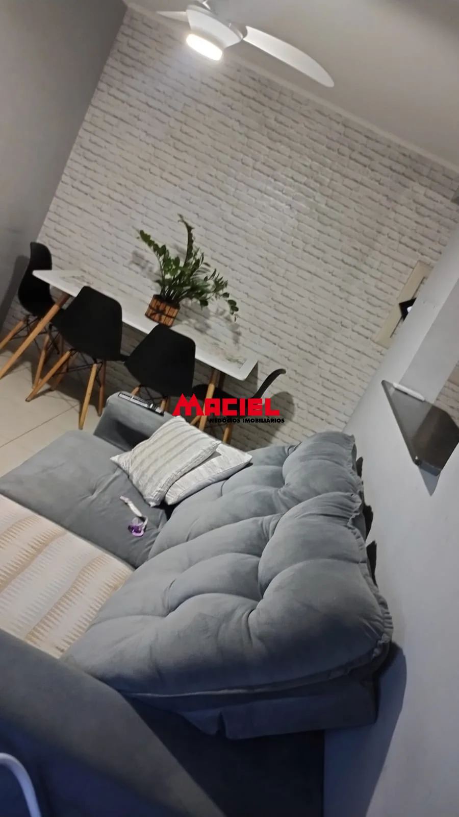 Comprar Apartamento / Padr&atilde;o em S&atilde;o Jos&eacute; dos Campos R$ 280.000,00 - Foto 3