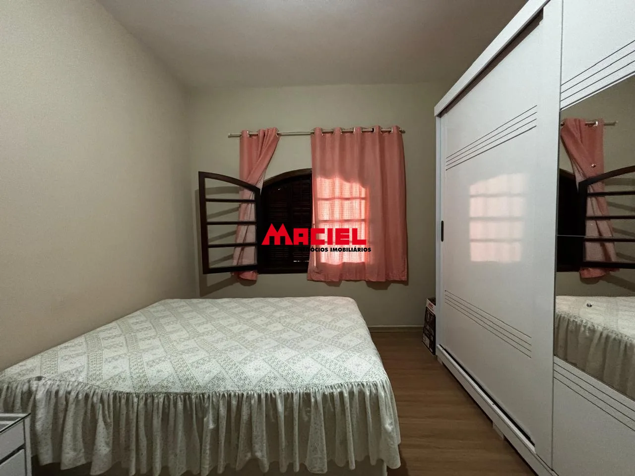 Comprar Casa / Padr&atilde;o em S&atilde;o Jos&eacute; dos Campos R$ 700.000,00 - Foto 8