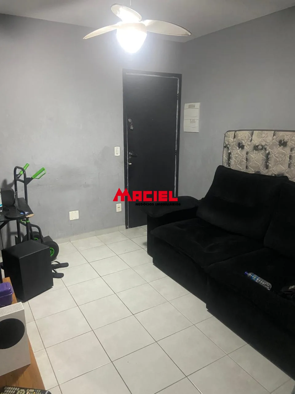 Comprar Apartamento / Padr&atilde;o em S&atilde;o Jos&eacute; dos Campos R$ 160.000,00 - Foto 2