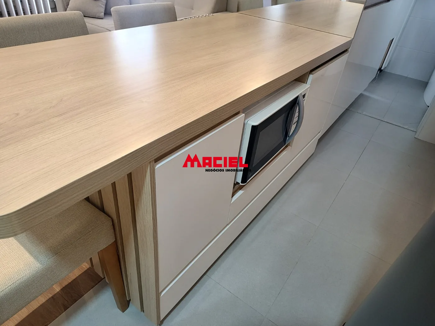 Alugar Apartamento / Mobiliado em S&atilde;o Jos&eacute; dos Campos R$ 3.800,00 - Foto 6