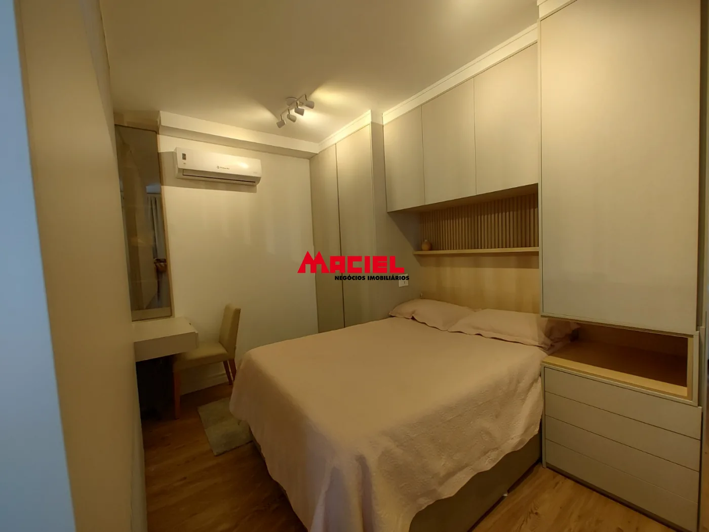 Alugar Apartamento / Mobiliado em S&atilde;o Jos&eacute; dos Campos R$ 3.800,00 - Foto 24