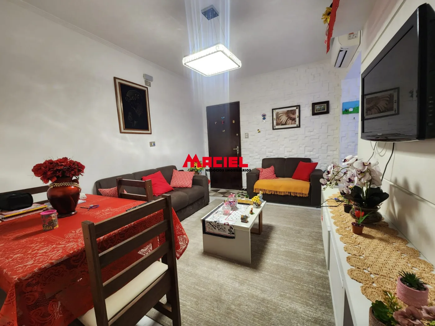 Comprar Apartamento / Padr&atilde;o em S&atilde;o Jos&eacute; dos Campos R$ 370.000,00 - Foto 7