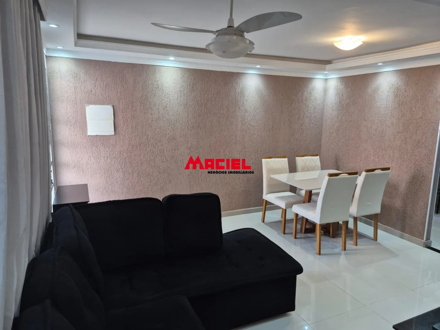 Comprar Casa / Condom&iacute;nio em S&atilde;o Jos&eacute; dos Campos R$ 405.000,00 - Foto 3