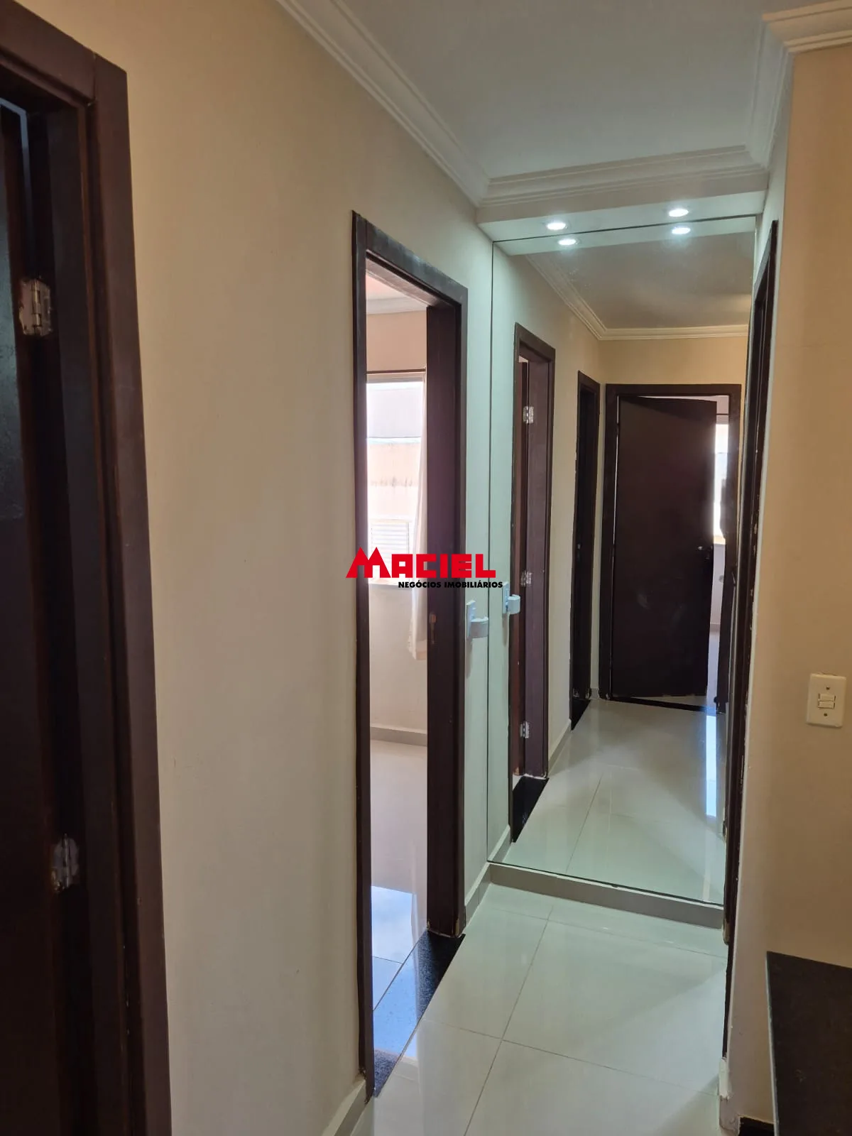 Comprar Casa / Condom&iacute;nio em S&atilde;o Jos&eacute; dos Campos R$ 405.000,00 - Foto 11