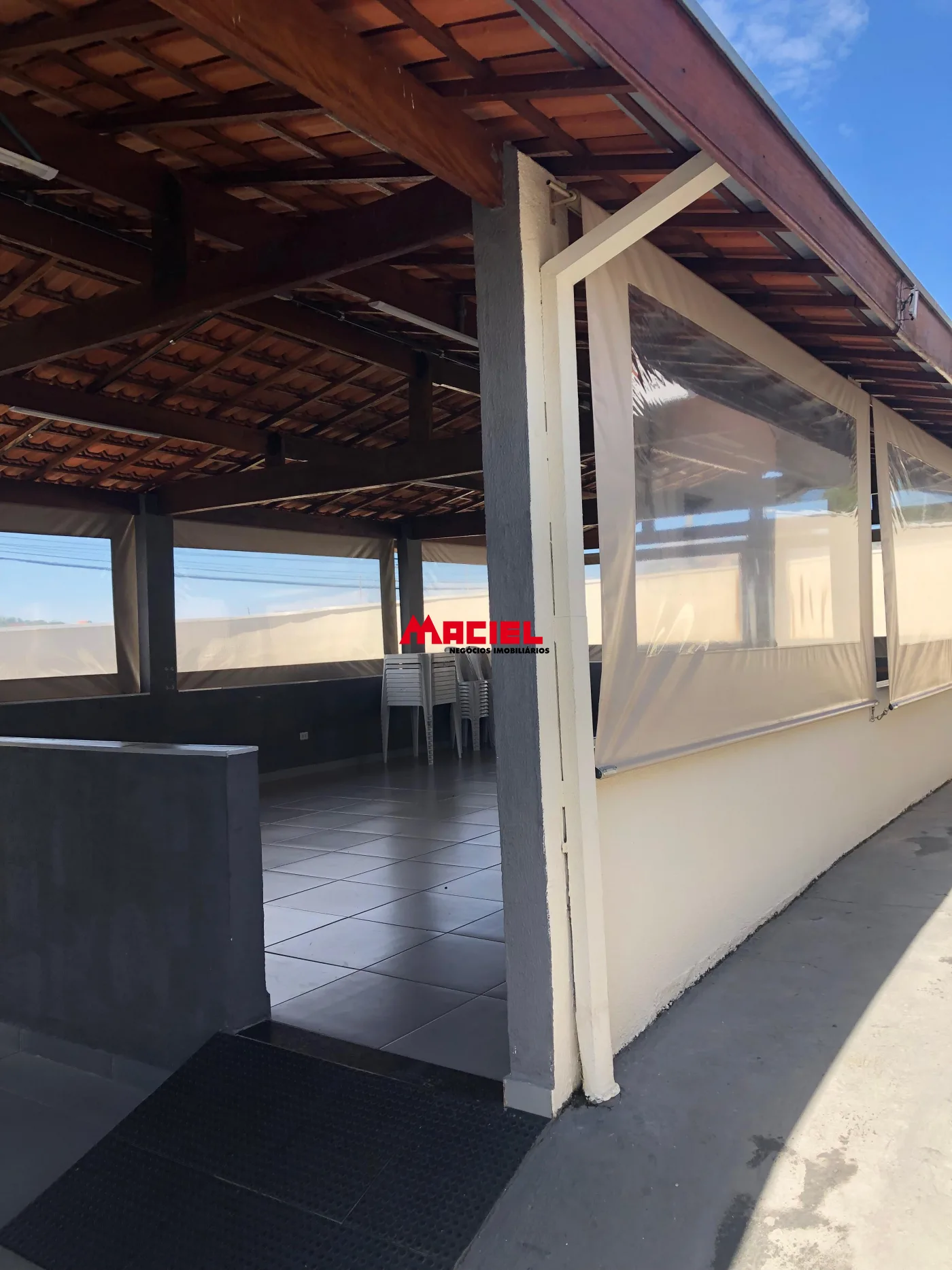 Alugar Casa / Condom&iacute;nio em S&atilde;o Jos&eacute; dos Campos R$ 1.750,00 - Foto 4