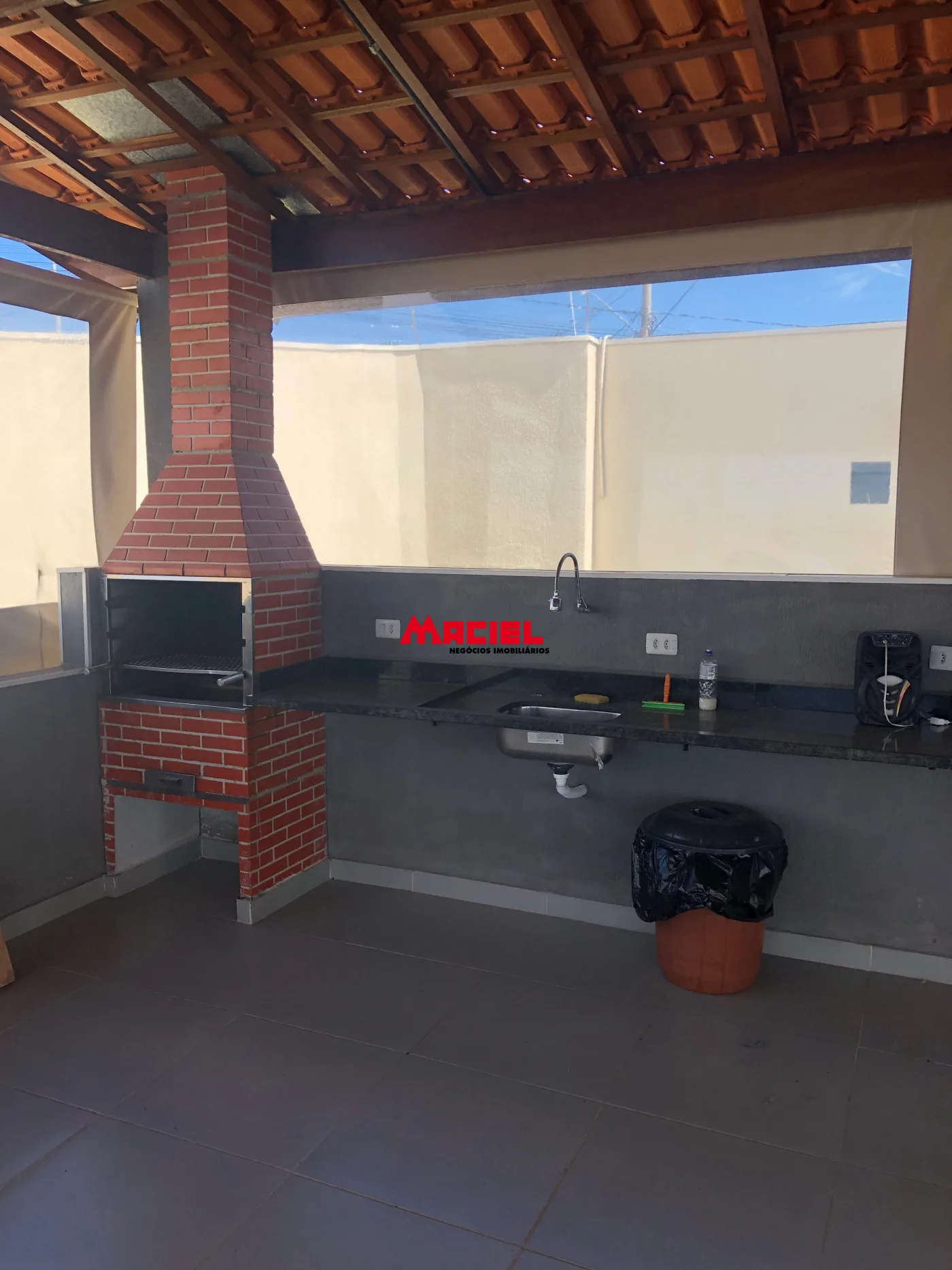 Alugar Casa / Condom&iacute;nio em S&atilde;o Jos&eacute; dos Campos R$ 1.750,00 - Foto 7