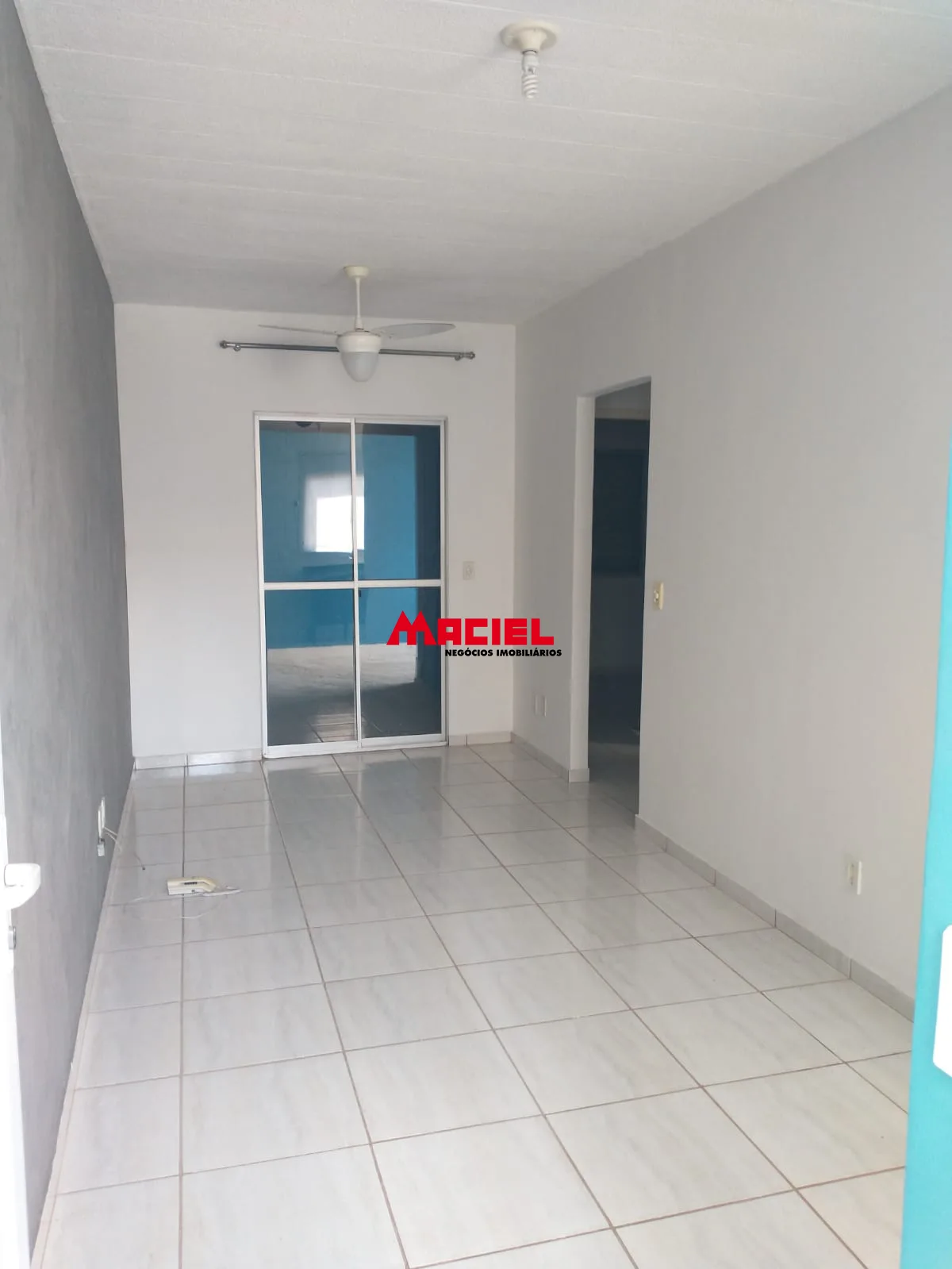 Alugar Casa / Condom&iacute;nio em S&atilde;o Jos&eacute; dos Campos R$ 1.750,00 - Foto 16