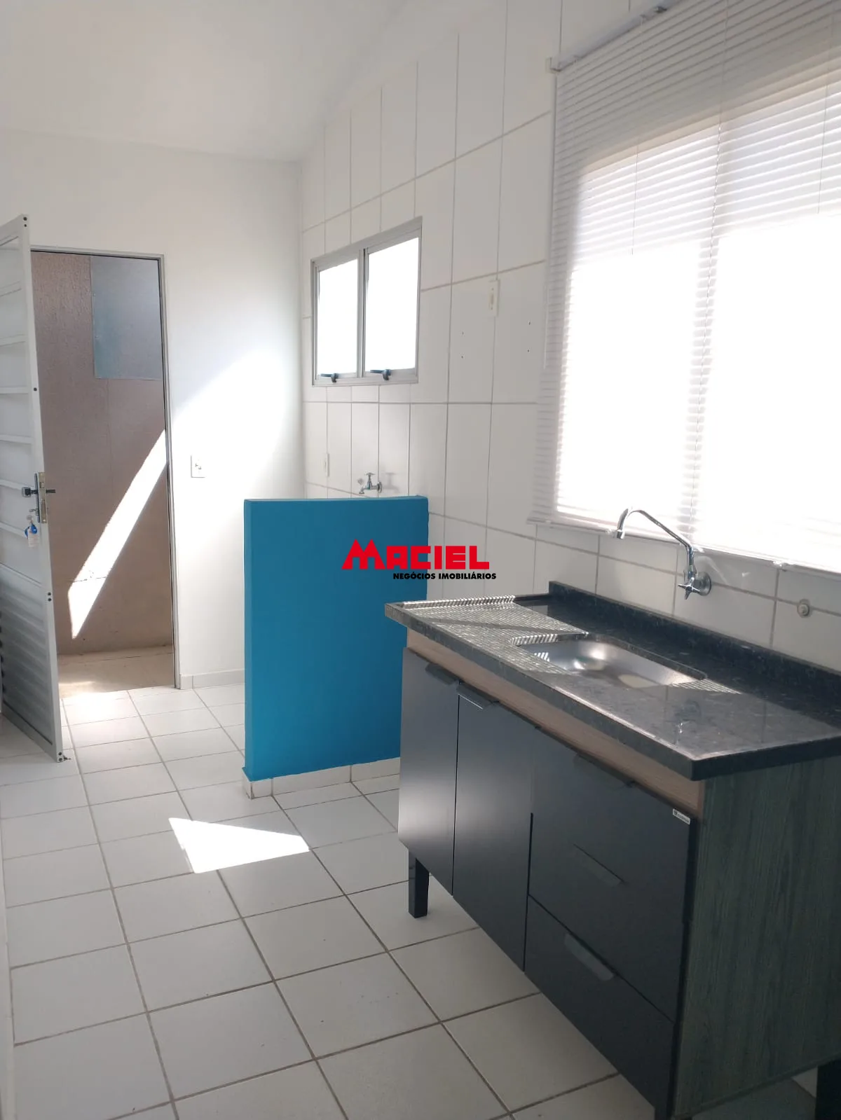 Alugar Casa / Condom&iacute;nio em S&atilde;o Jos&eacute; dos Campos R$ 1.750,00 - Foto 20