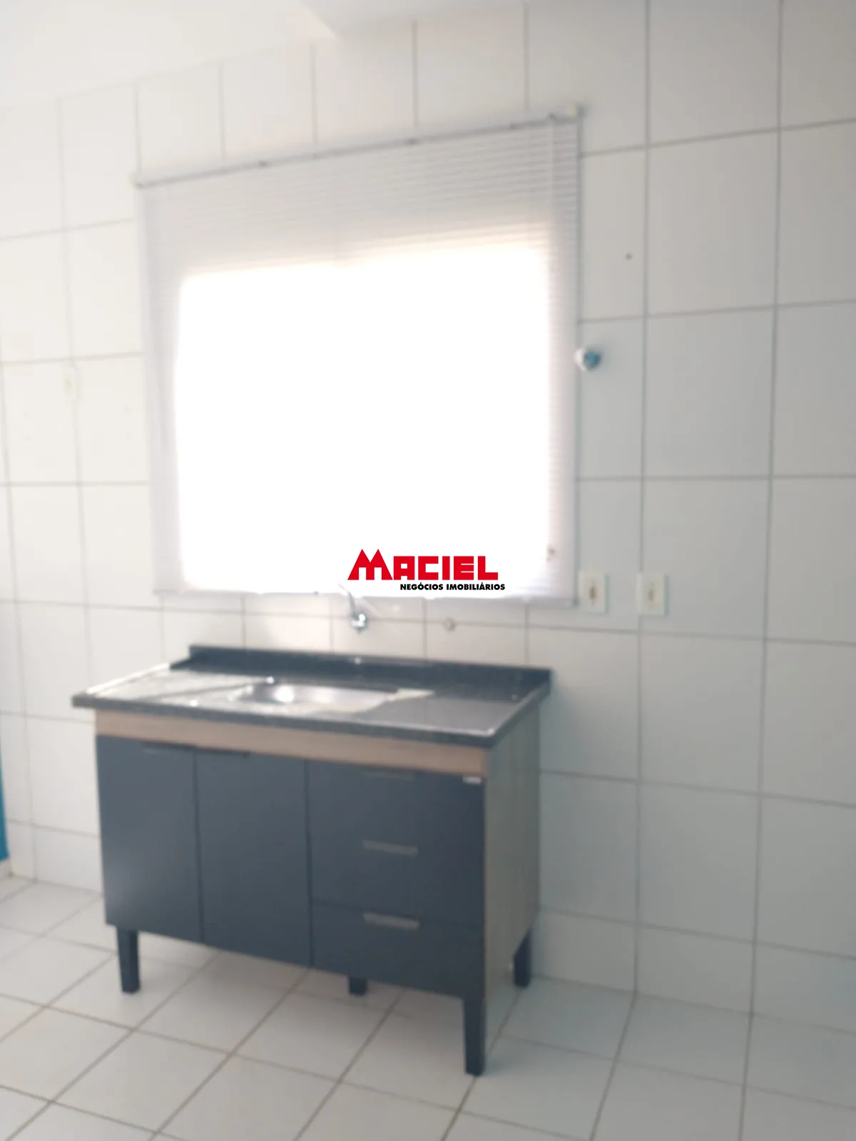 Alugar Casa / Condom&iacute;nio em S&atilde;o Jos&eacute; dos Campos R$ 1.750,00 - Foto 22