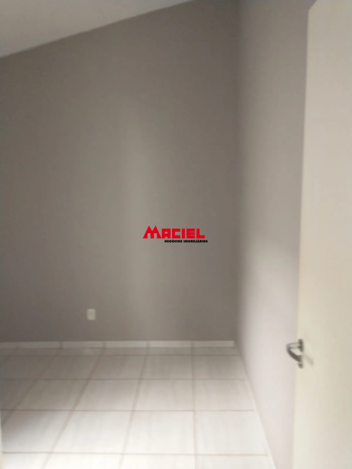 Alugar Casa / Condom&iacute;nio em S&atilde;o Jos&eacute; dos Campos R$ 1.750,00 - Foto 28