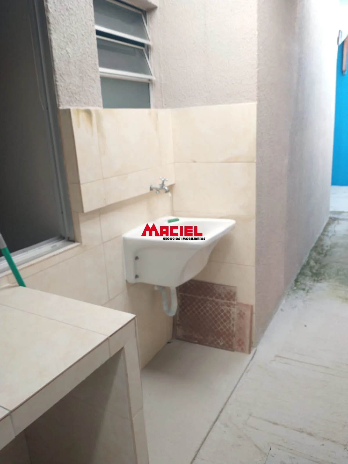 Alugar Casa / Condom&iacute;nio em S&atilde;o Jos&eacute; dos Campos R$ 1.750,00 - Foto 53