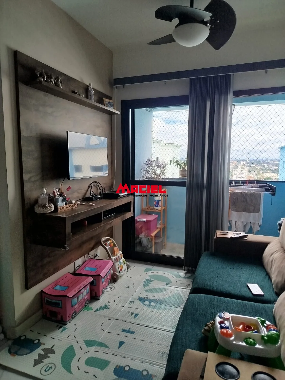 Comprar Apartamento / Padr&atilde;o em S&atilde;o Jos&eacute; dos Campos R$ 470.000,00 - Foto 3