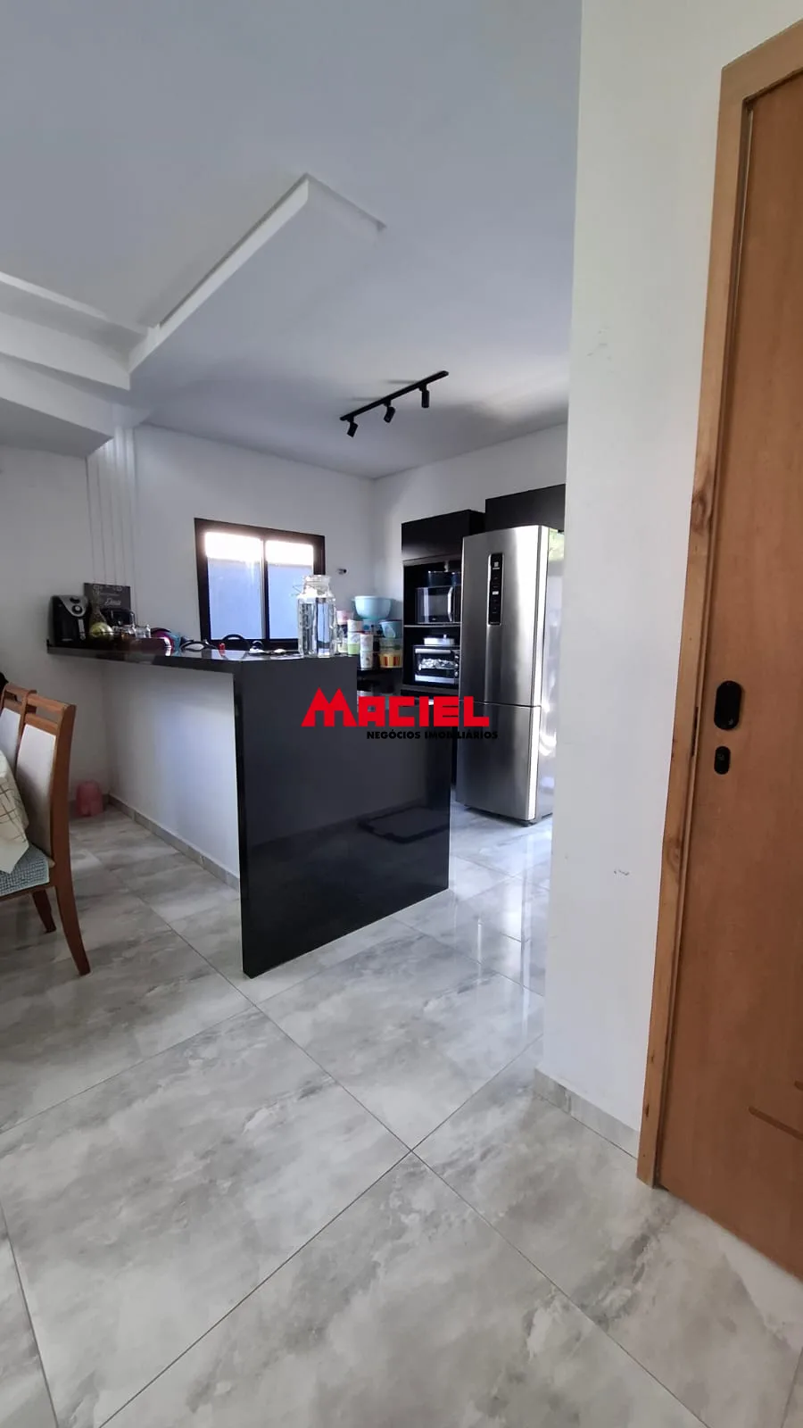 Comprar Casa / Sobrado em S&atilde;o Jos&eacute; dos Campos R$ 690.000,00 - Foto 9