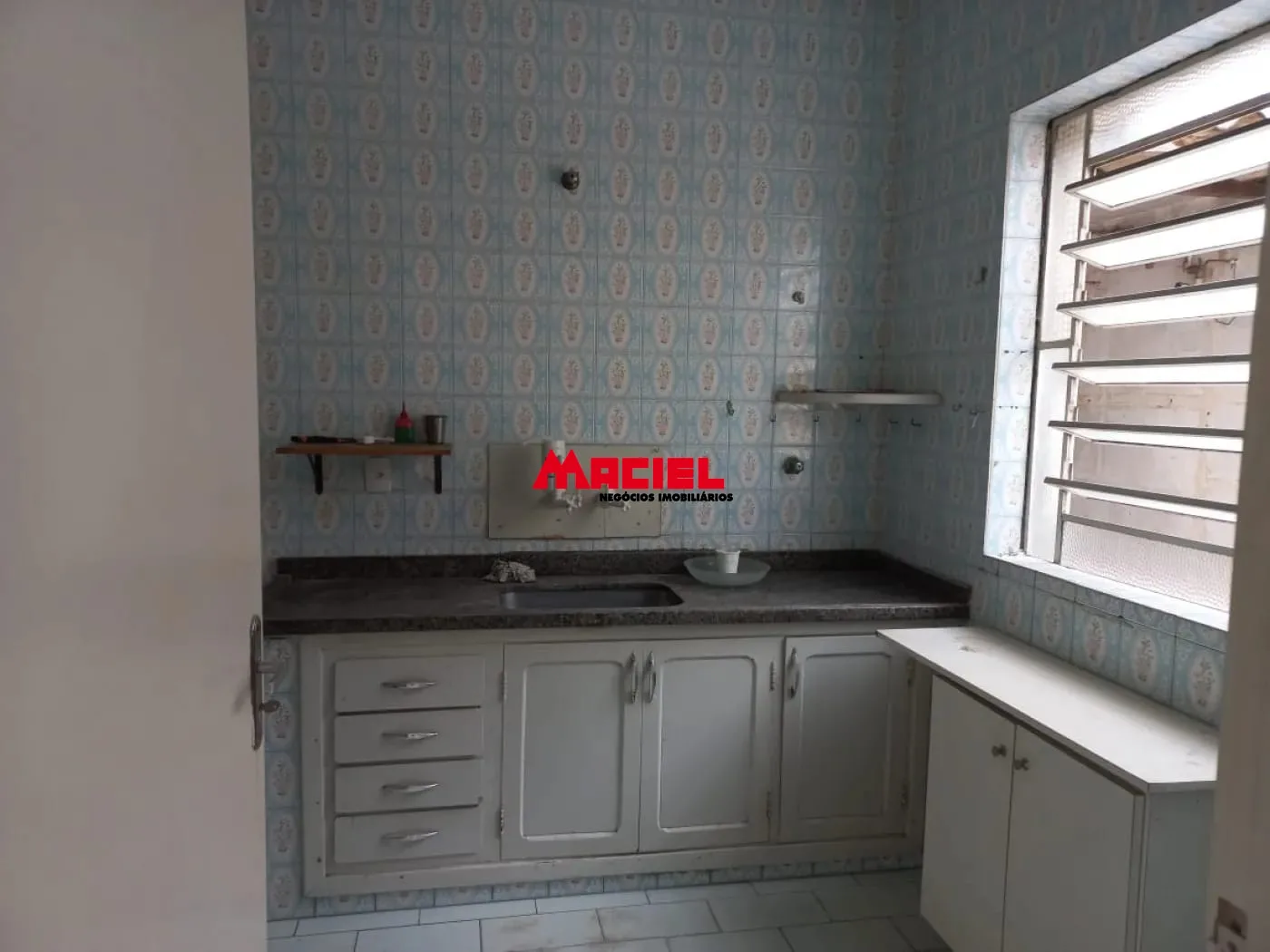 Alugar Casa / Padr&atilde;o em S&atilde;o Jos&eacute; dos Campos R$ 2.350,00 - Foto 7