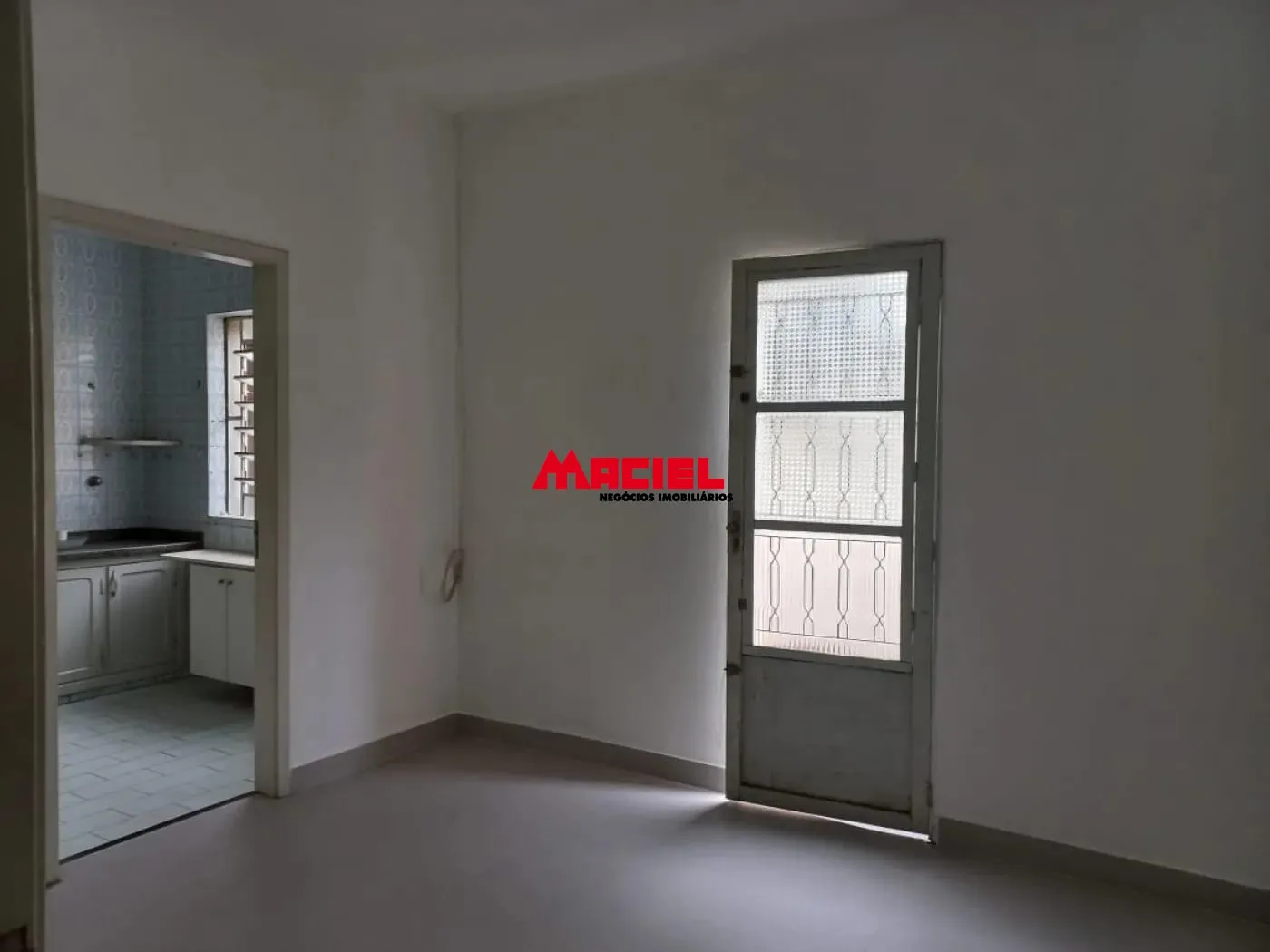 Alugar Casa / Padr&atilde;o em S&atilde;o Jos&eacute; dos Campos R$ 2.350,00 - Foto 8