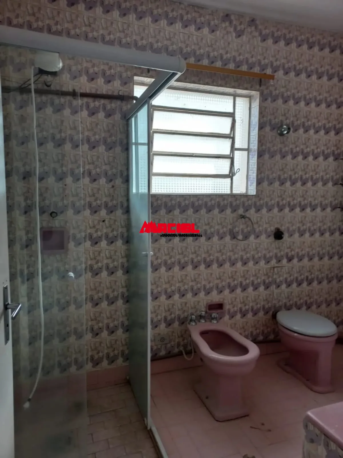 Alugar Casa / Padr&atilde;o em S&atilde;o Jos&eacute; dos Campos R$ 2.350,00 - Foto 18