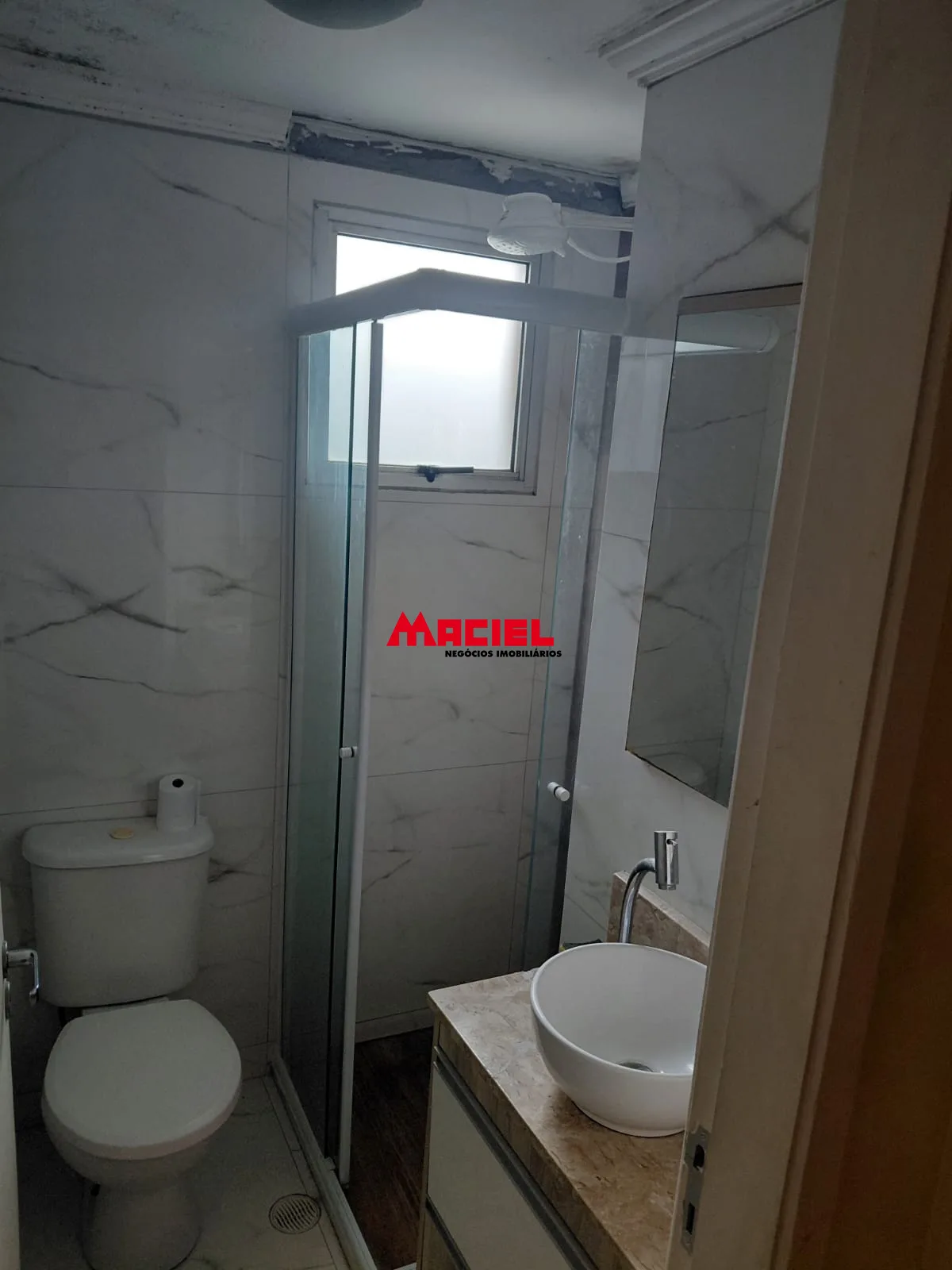 Alugar Apartamento / Padr&atilde;o em S&atilde;o Jos&eacute; dos Campos R$ 1.650,00 - Foto 1