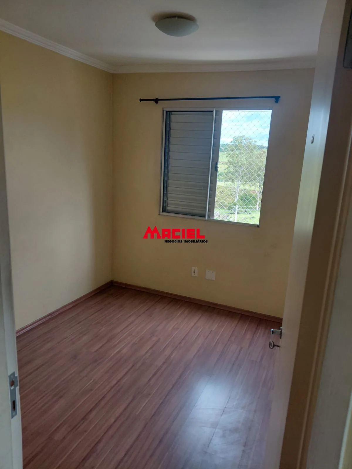 Alugar Apartamento / Padr&atilde;o em S&atilde;o Jos&eacute; dos Campos R$ 1.650,00 - Foto 10