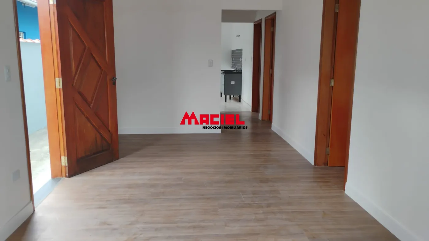 Alugar Casa / Padr&atilde;o em S&atilde;o Jos&eacute; dos Campos R$ 2.800,00 - Foto 6