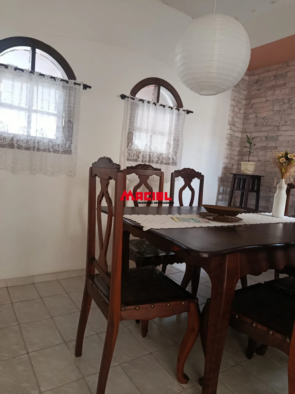 Comprar Casa / Padr&atilde;o em S&atilde;o Jos&eacute; dos Campos R$ 860.000,00 - Foto 4