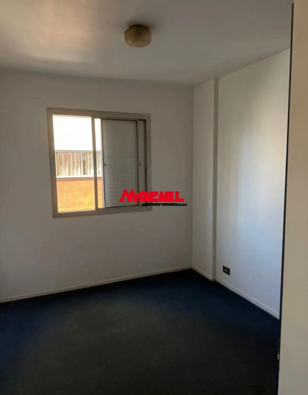 Alugar Apartamento / Padr&atilde;o em S&atilde;o Jos&eacute; dos Campos R$ 1.600,00 - Foto 3