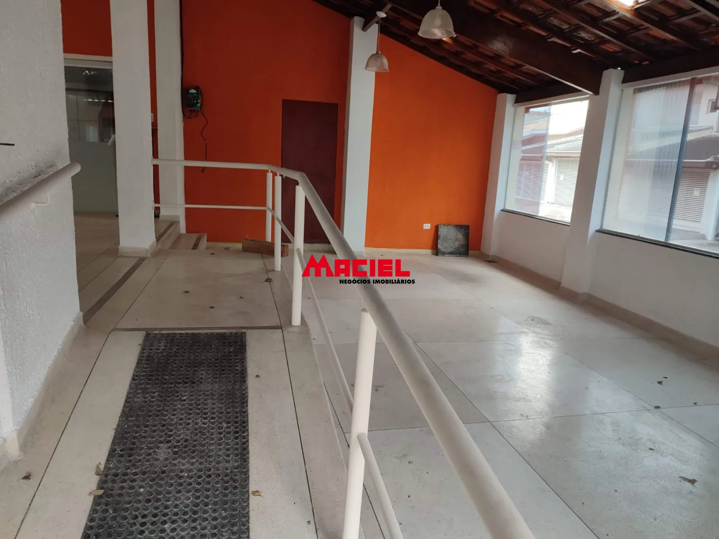 Comprar Comercial / Ponto Comercial em S&atilde;o Jos&eacute; dos Campos R$ 690.000,00 - Foto 17