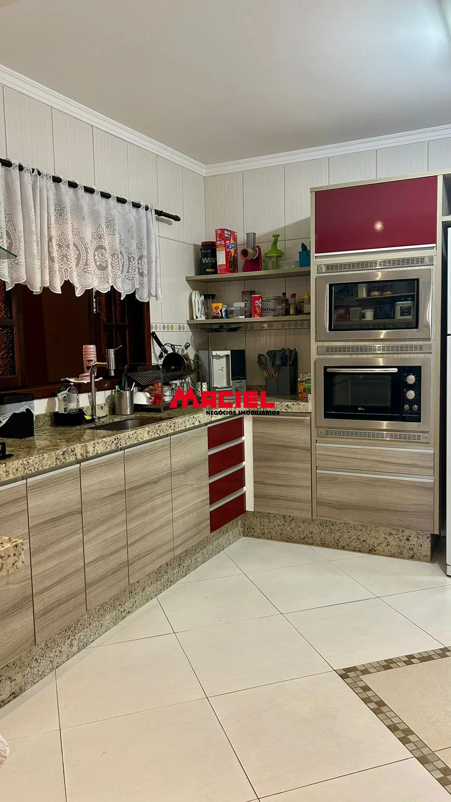 Comprar Casa / Padr&atilde;o em S&atilde;o Jos&eacute; dos Campos R$ 850.000,00 - Foto 8