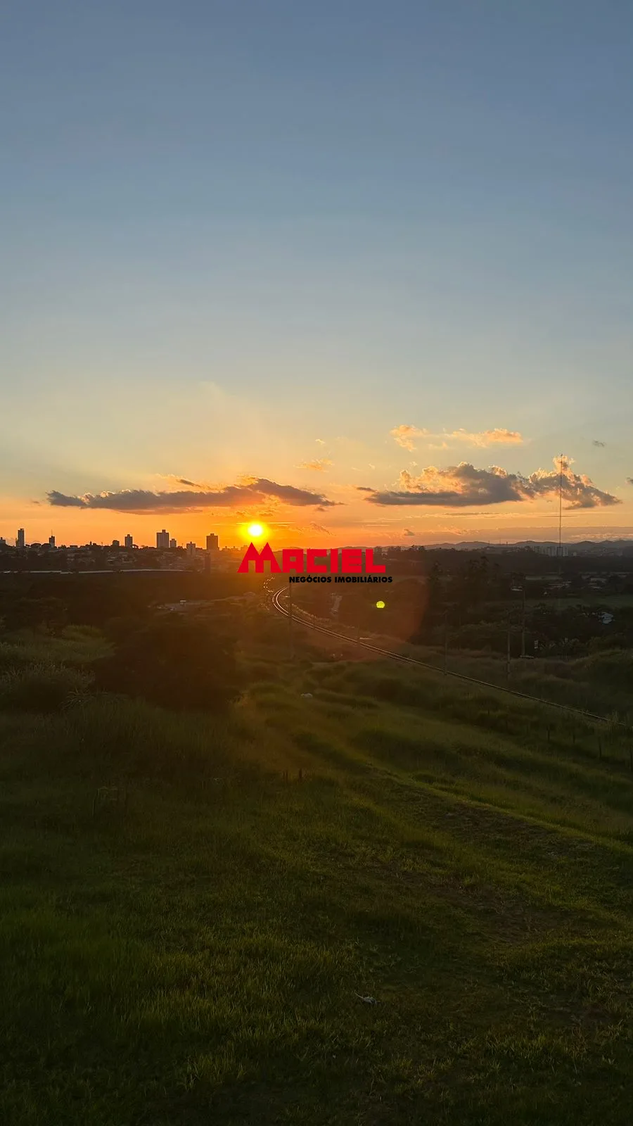 Comprar Casa / Padr&atilde;o em S&atilde;o Jos&eacute; dos Campos R$ 850.000,00 - Foto 27