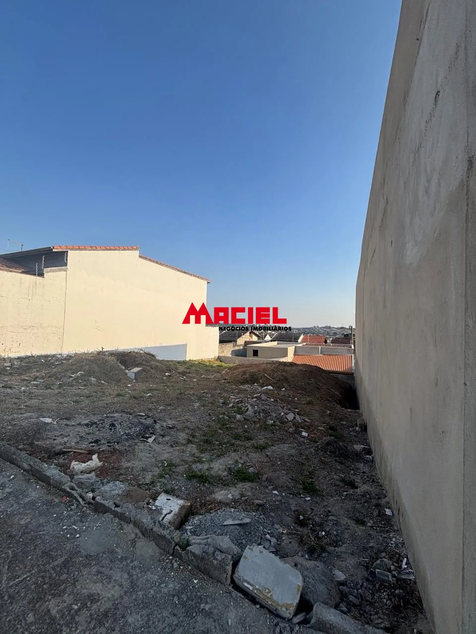 Comprar Terreno / Padr&atilde;o em S&atilde;o Jos&eacute; dos Campos R$ 155.000,00 - Foto 1