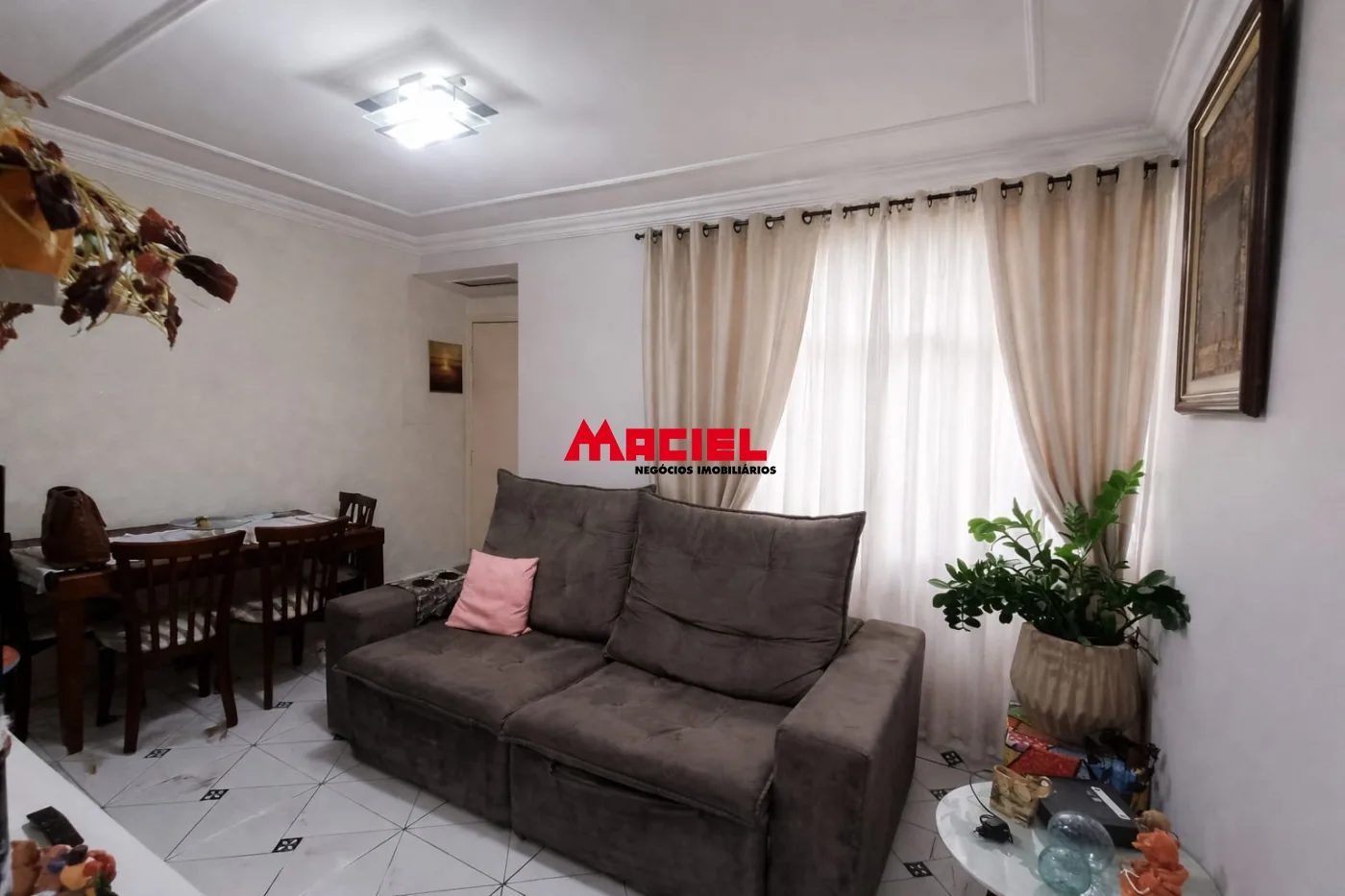 Comprar Apartamento / Padr&atilde;o em S&atilde;o Jos&eacute; dos Campos R$ 280.000,00 - Foto 4