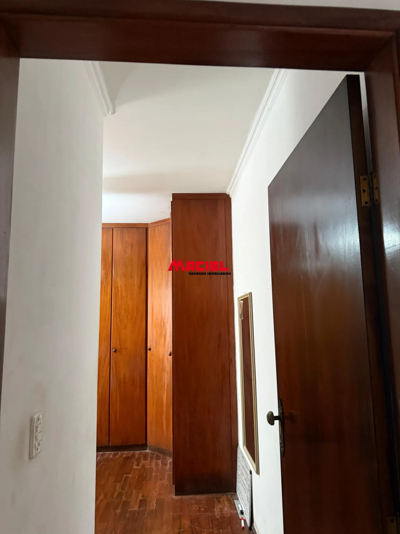 Comprar Casa / Padr&atilde;o em S&atilde;o Jos&eacute; dos Campos R$ 950.000,00 - Foto 8