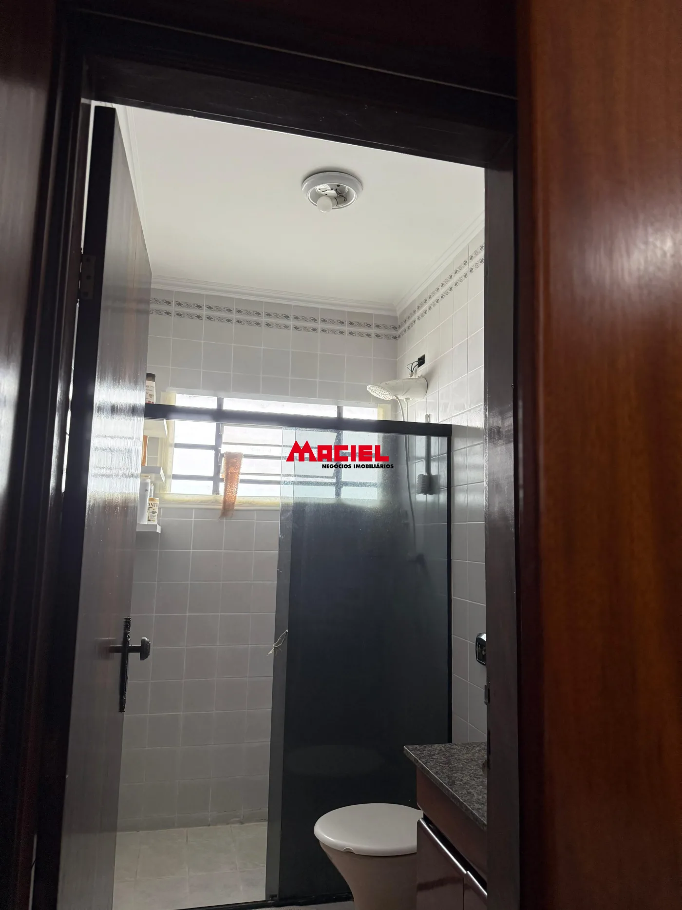 Comprar Casa / Padr&atilde;o em S&atilde;o Jos&eacute; dos Campos R$ 950.000,00 - Foto 14