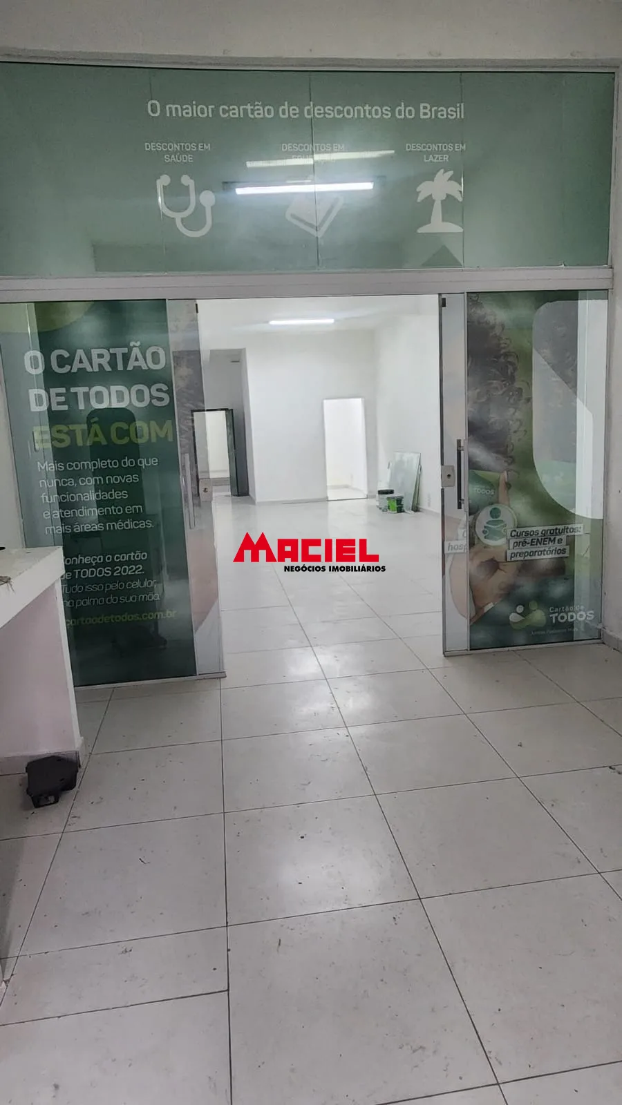 Alugar Comercial / Ponto Comercial em S&atilde;o Jos&eacute; dos Campos R$ 18.700,00 - Foto 6