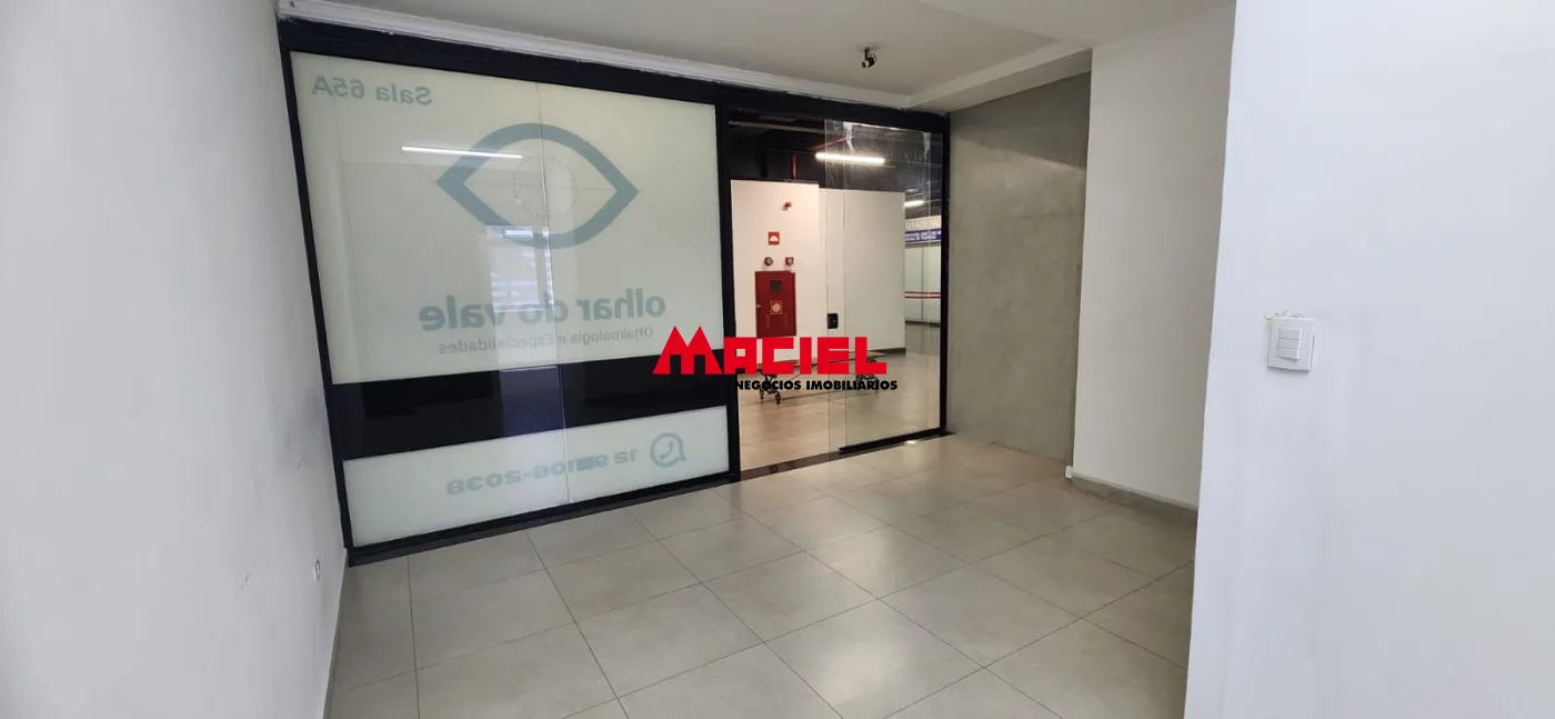 Alugar Comercial / Ponto Comercial em S&atilde;o Jos&eacute; dos Campos R$ 2.750,00 - Foto 5