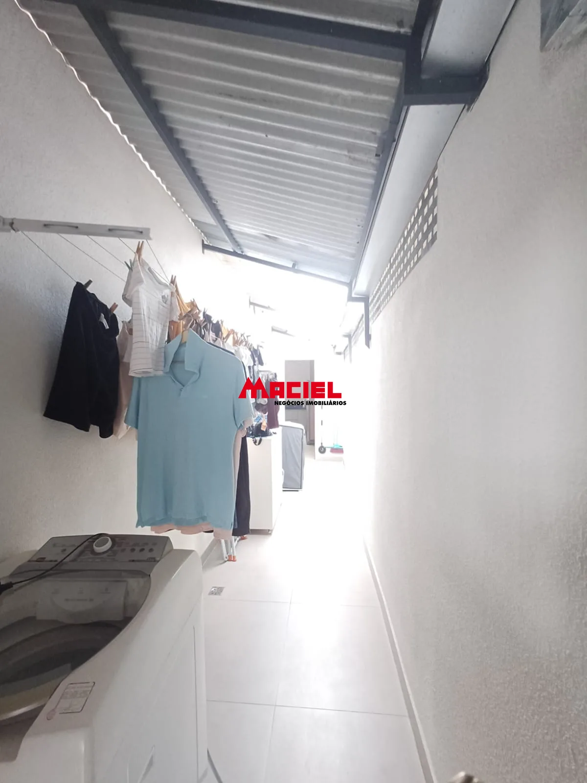 Comprar Casa / Padr&atilde;o em S&atilde;o Jos&eacute; dos Campos R$ 935.000,00 - Foto 15