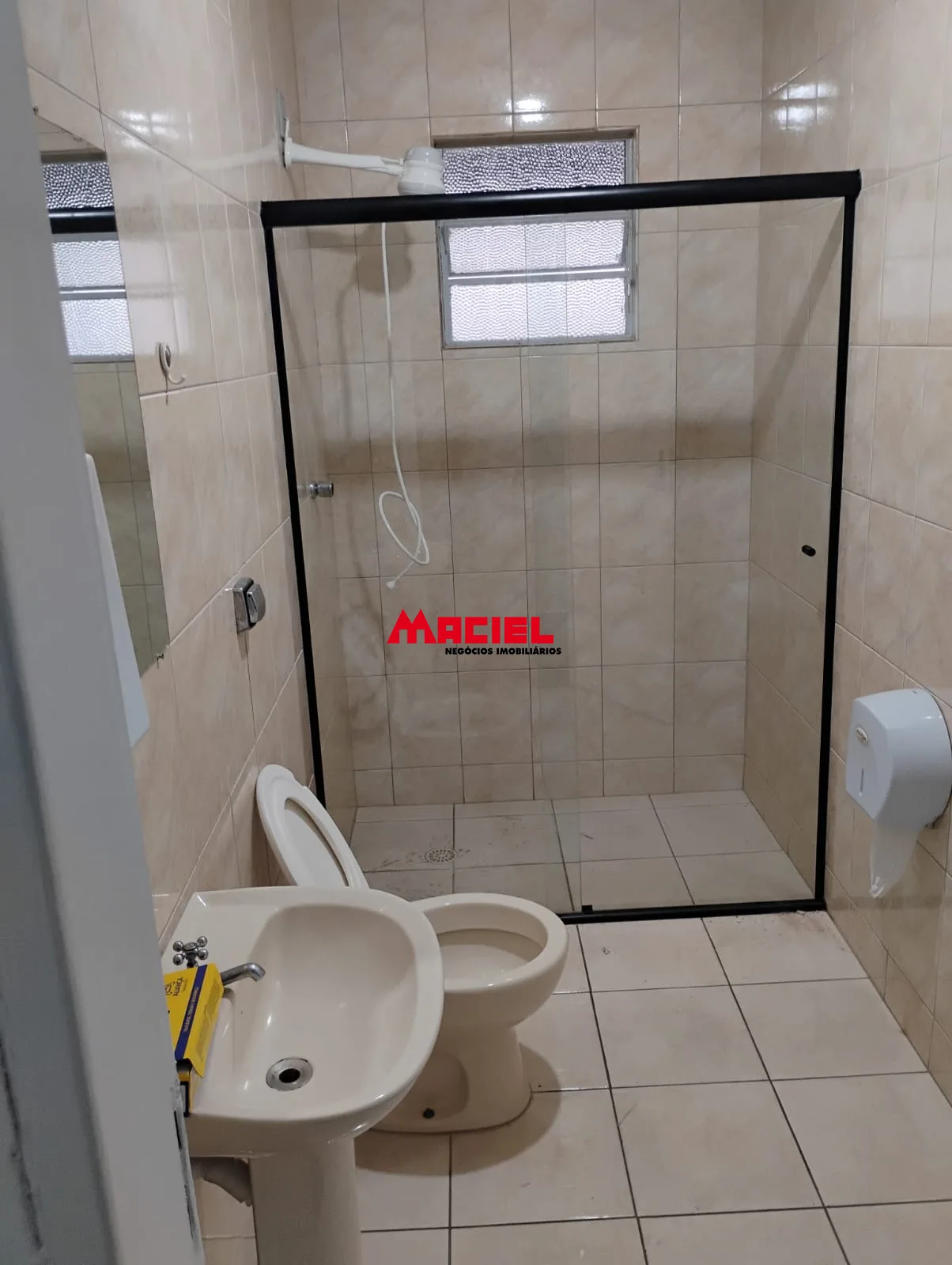 Alugar Casa / Ed&iacute;cula em S&atilde;o Jos&eacute; dos Campos R$ 1.600,00 - Foto 4