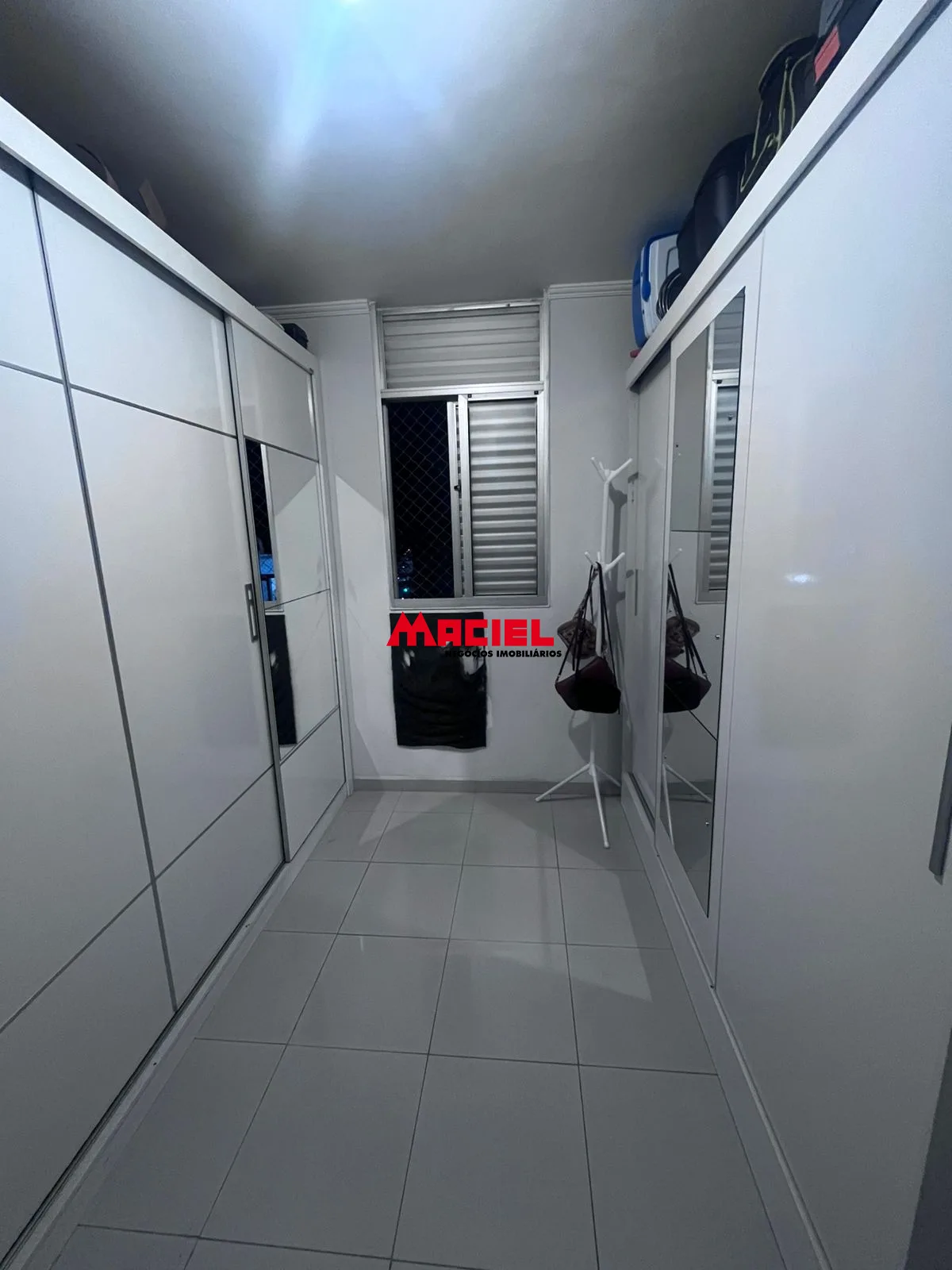 Comprar Apartamento / Padr&atilde;o em S&atilde;o Jos&eacute; dos Campos R$ 298.000,00 - Foto 4