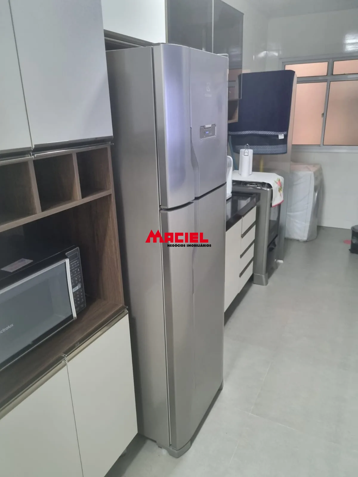 Alugar Apartamento / Padr&atilde;o em S&atilde;o Jos&eacute; dos Campos R$ 1.500,00 - Foto 4
