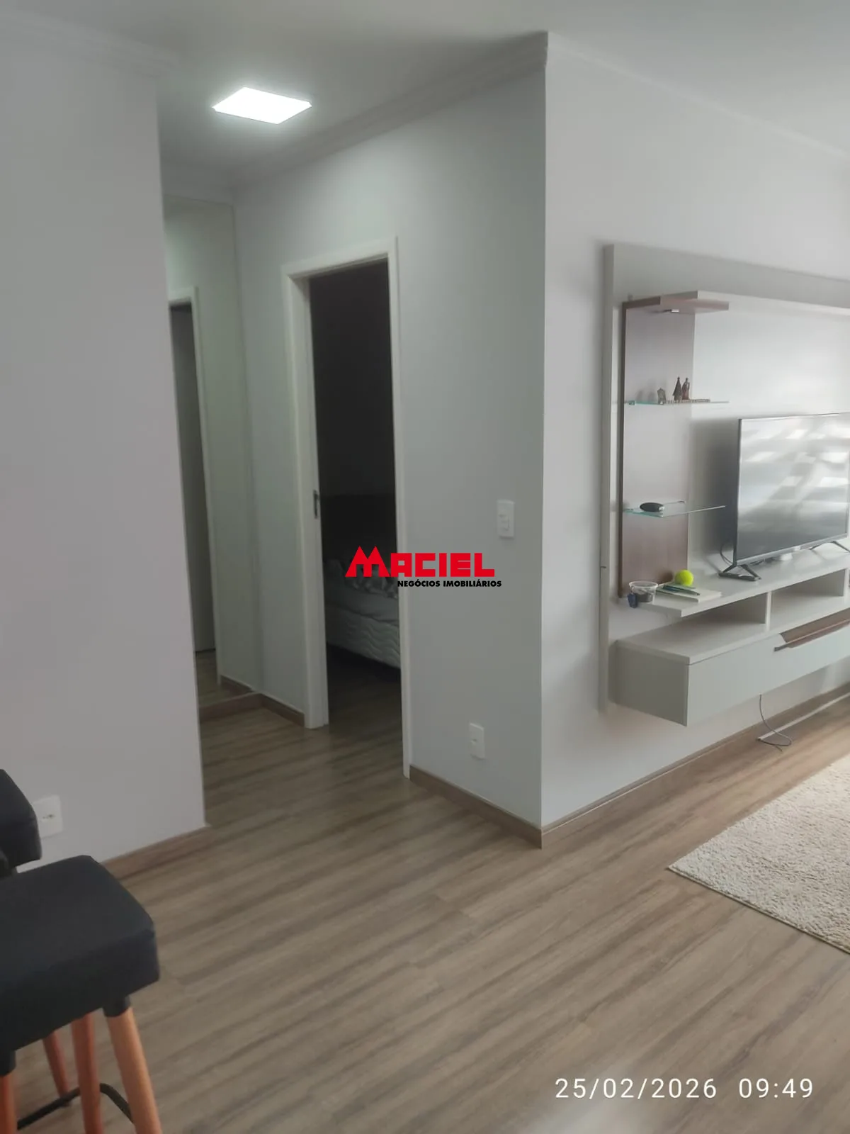 Alugar Apartamento / Padr&atilde;o em S&atilde;o Jos&eacute; dos Campos R$ 1.500,00 - Foto 6