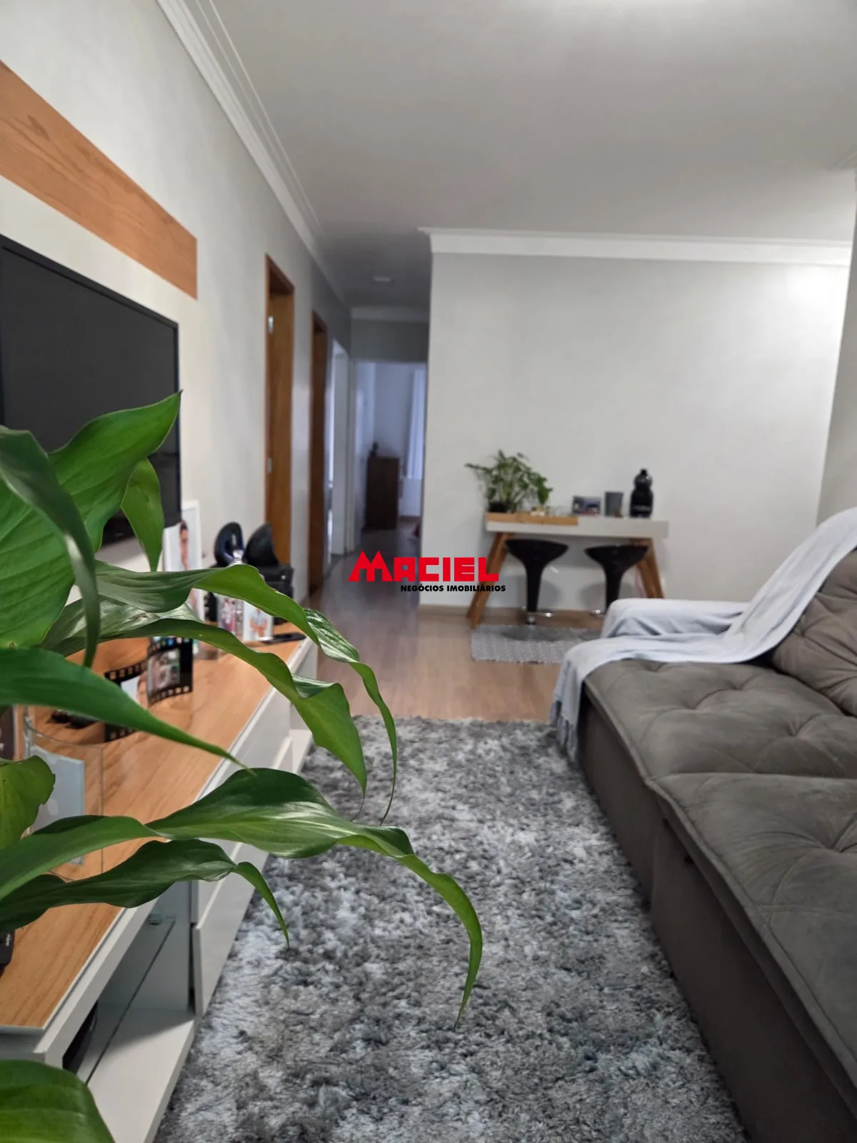 Comprar Casa / Padr&atilde;o em S&atilde;o Jos&eacute; dos Campos R$ 850.000,00 - Foto 4