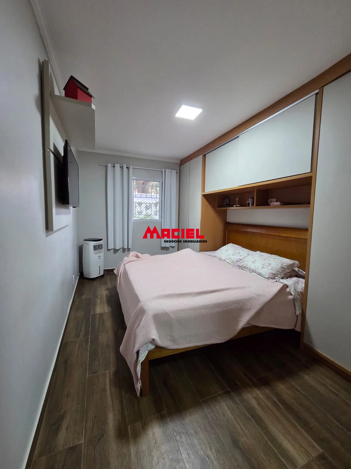 Comprar Casa / Padr&atilde;o em S&atilde;o Jos&eacute; dos Campos R$ 850.000,00 - Foto 11