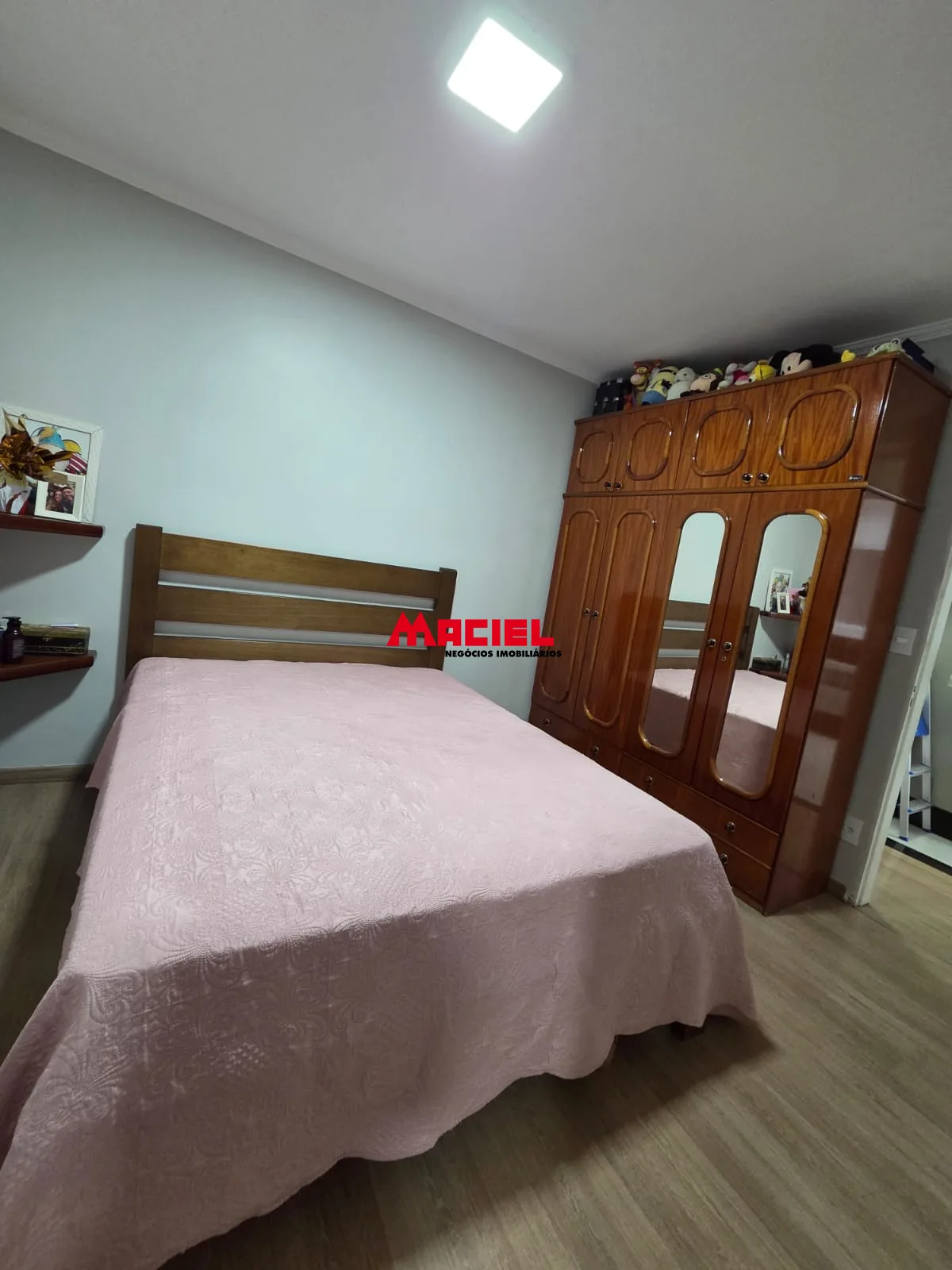 Comprar Casa / Padr&atilde;o em S&atilde;o Jos&eacute; dos Campos R$ 850.000,00 - Foto 13