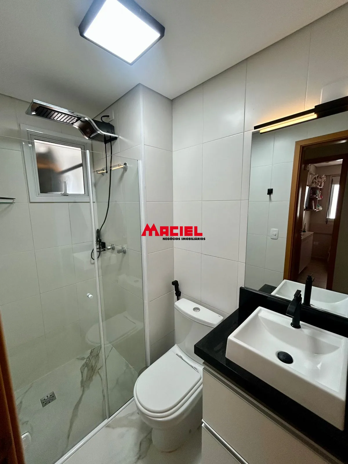 Comprar Apartamento / Padr&atilde;o em S&atilde;o Jos&eacute; dos Campos R$ 1.080.000,00 - Foto 12