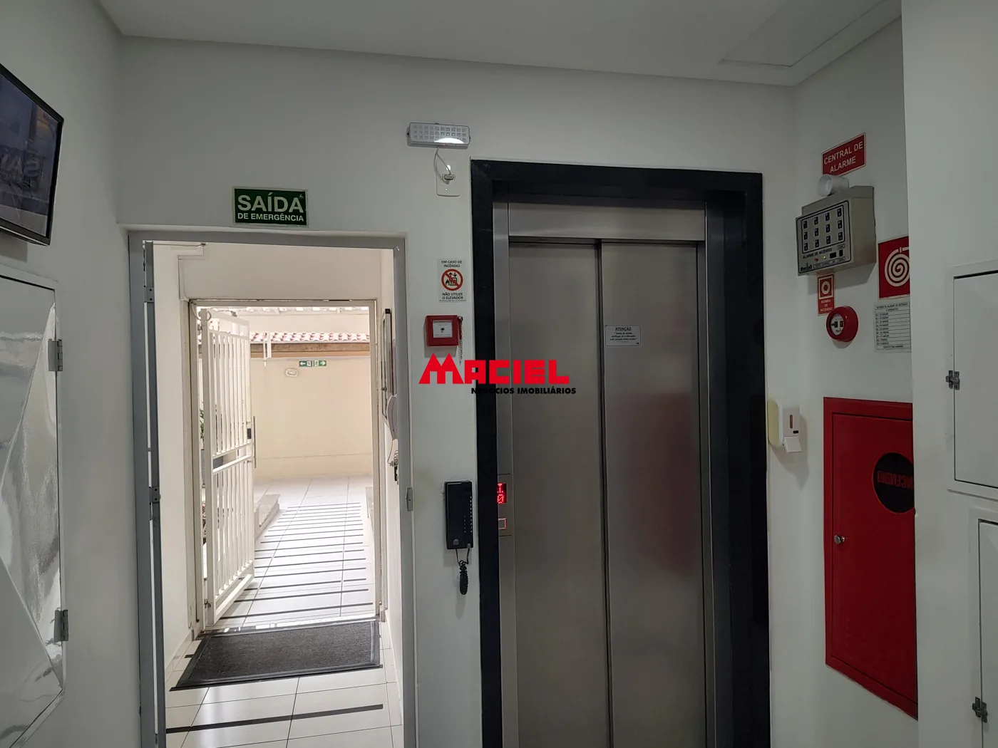 Comprar Apartamento / Padr&atilde;o em S&atilde;o Jos&eacute; dos Campos R$ 430.000,00 - Foto 7