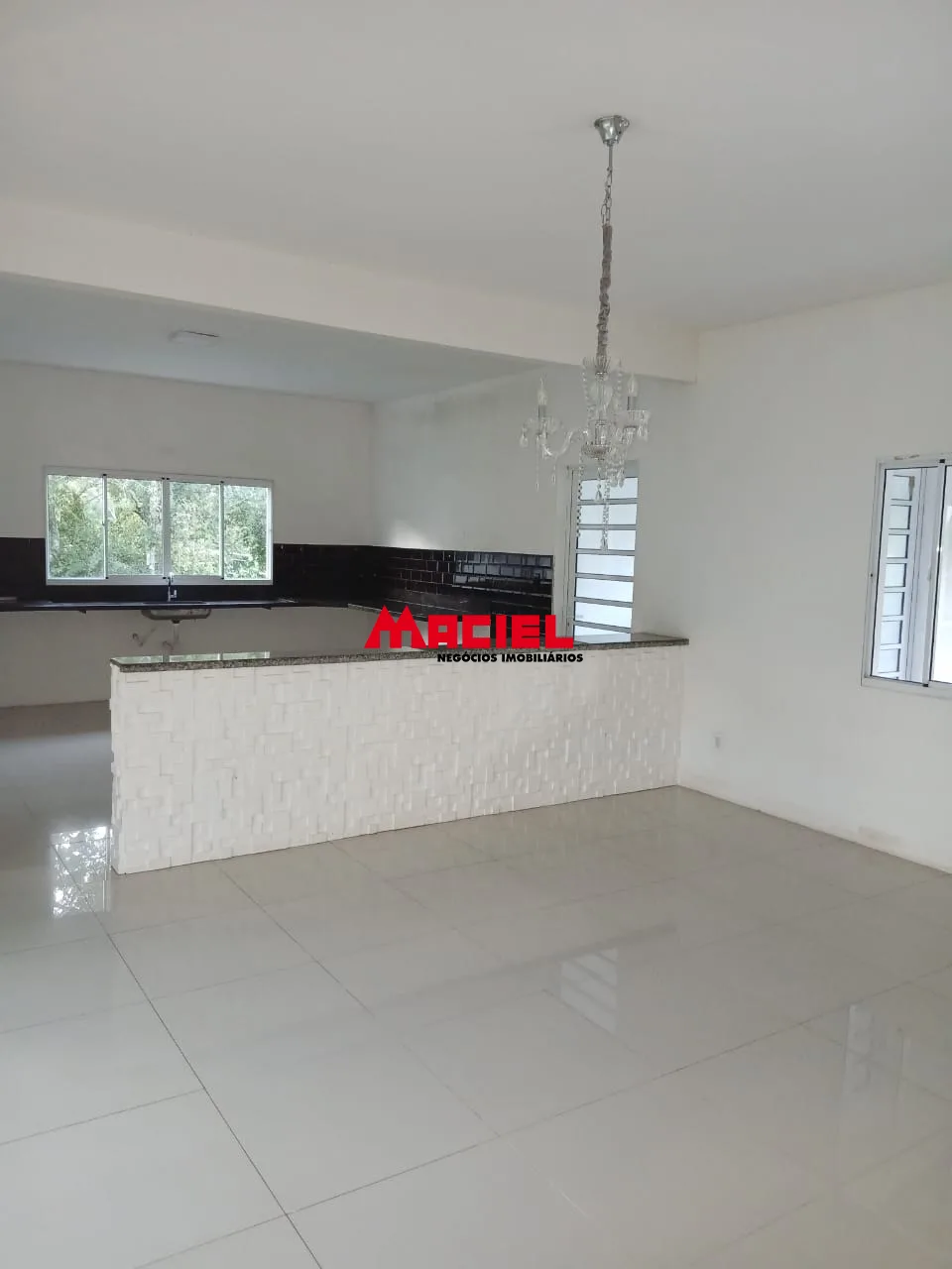 Alugar Casa / Condom&iacute;nio em Jambeiro R$ 4.000,00 - Foto 6